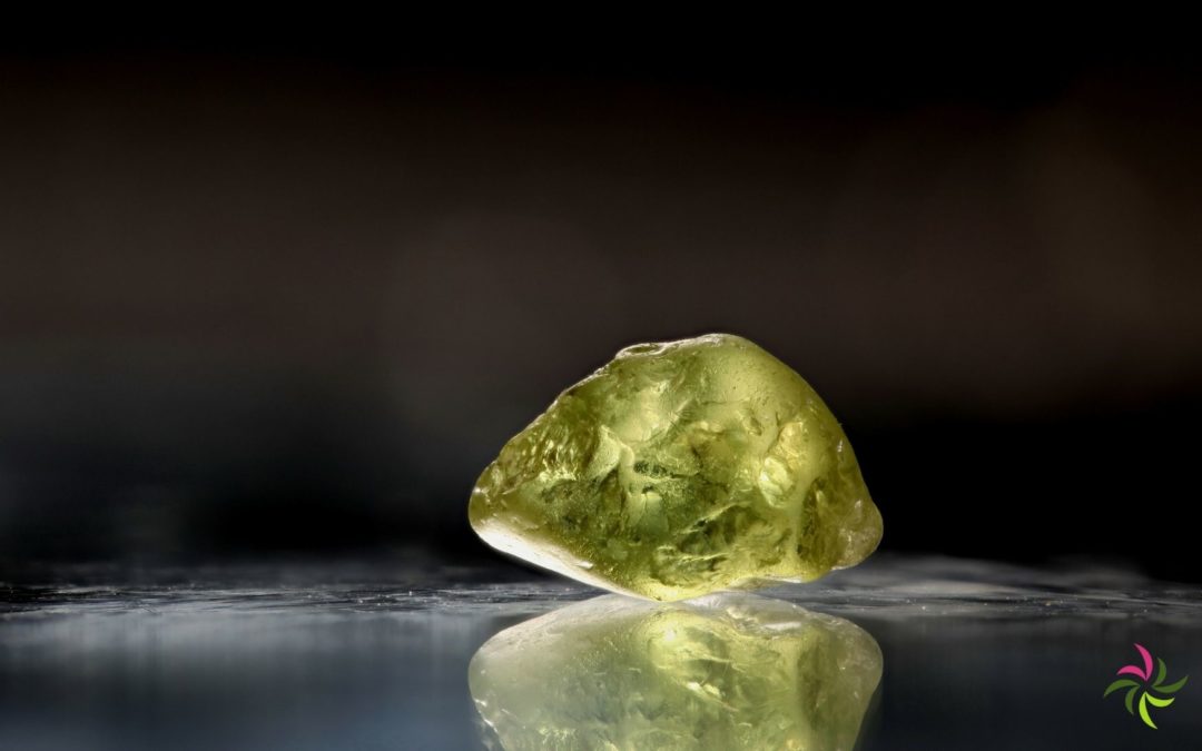 Peridot: August month stone (birthstone)